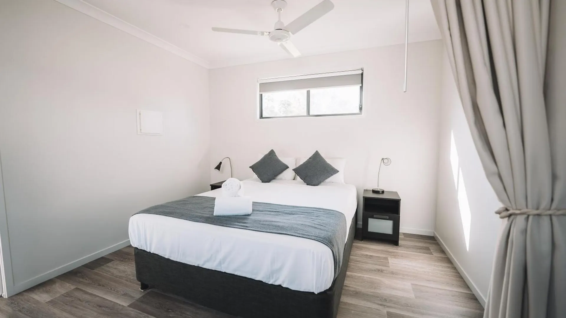 ***  Big4 Breeze Holiday Parks - Rainbow Beach Australia