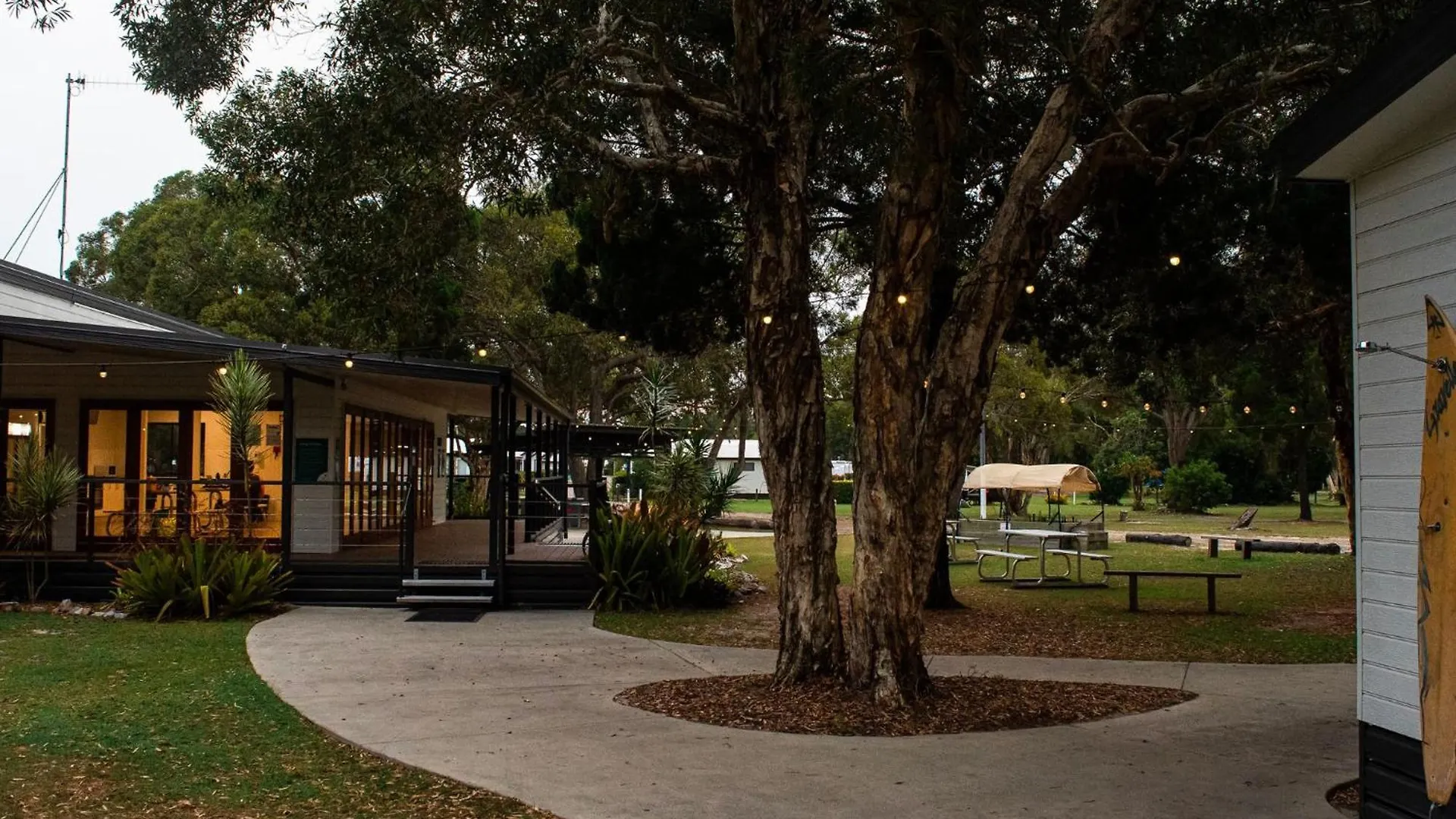 Big4 Breeze Holiday Parks - Rainbow Beach