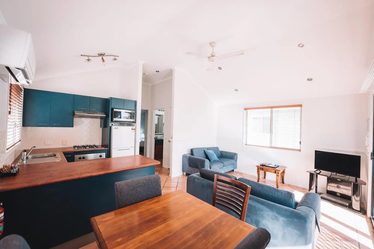 Big4 Breeze Holiday Parks - Rainbow Beach 3*,  Austrália